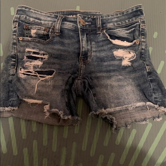American Eagle Jean Shorts - Picture 1 of 6